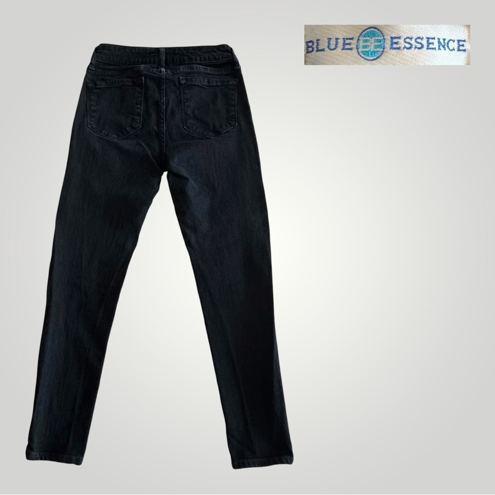 BLUE ESSENCE Slim Leg Black Jeans - Picture 3 of 8